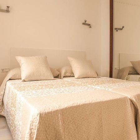 פואנגירולה Aurinko 1 Tranquilo Y Agradable Apartamento En Los Boliches מראה חיצוני תמונה