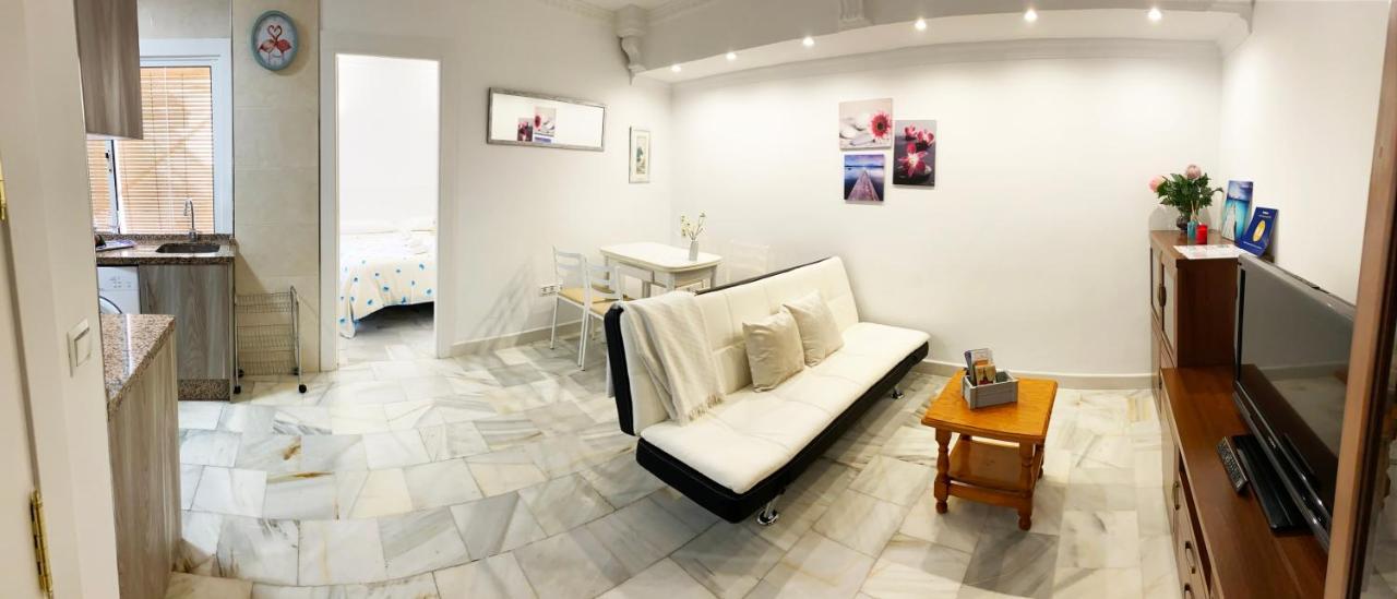 פואנגירולה Aurinko 1 Tranquilo Y Agradable Apartamento En Los Boliches מראה חיצוני תמונה