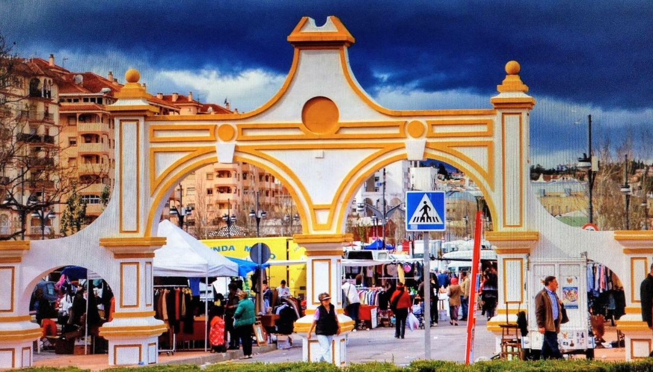 פואנגירולה Aurinko 1 Tranquilo Y Agradable Apartamento En Los Boliches מראה חיצוני תמונה